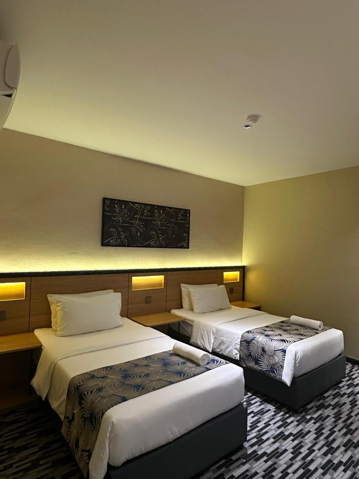 Nb Hotel Johor Bahru Zewnętrze zdjęcie